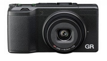 Ricoh GR II Kompakt Dijital Fotoğraf Makinesi
